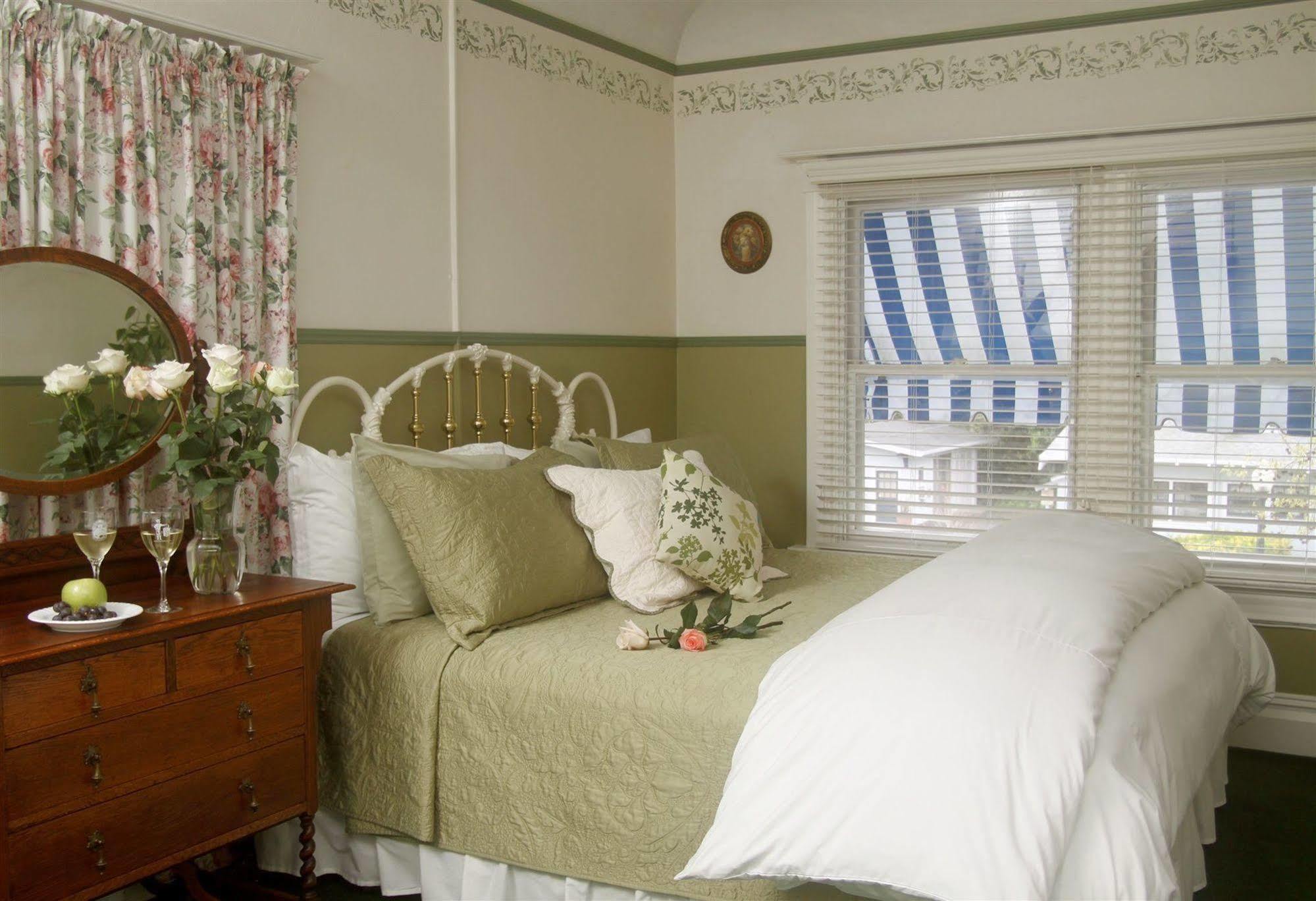 Beazley House Apartment Напа Екстериор снимка